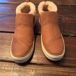 Toms winter boots